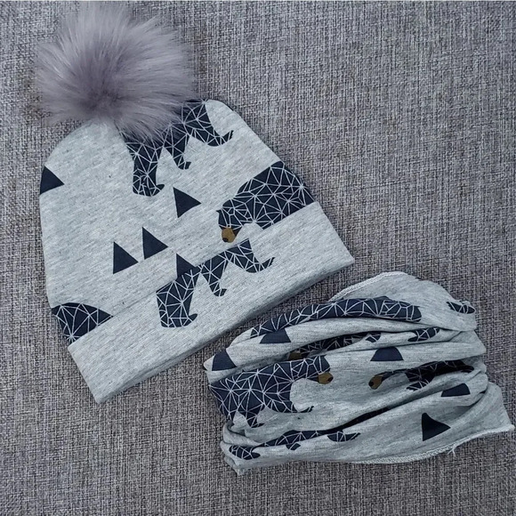 Baby Boy Pom Pom Beanie & Scarf - Picture 2 of 6